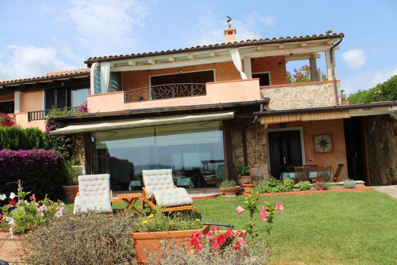 Claude&Kate'S Dream House Villa Porto San Paolo  Buitenkant foto